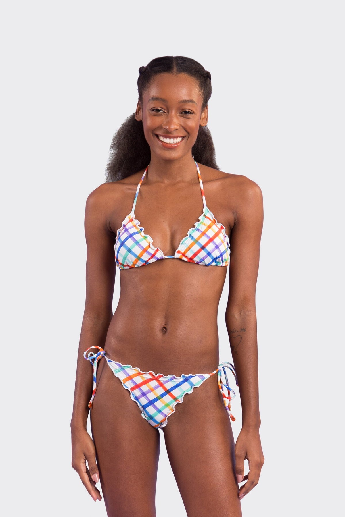 Model Front: Rio De Sol Bikini Bottoms Bottom Square Frufru-Comfy