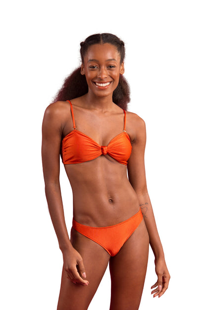 Model Front: Rio De Sol Bikini Tops Top Paprica Bandeau-Joy