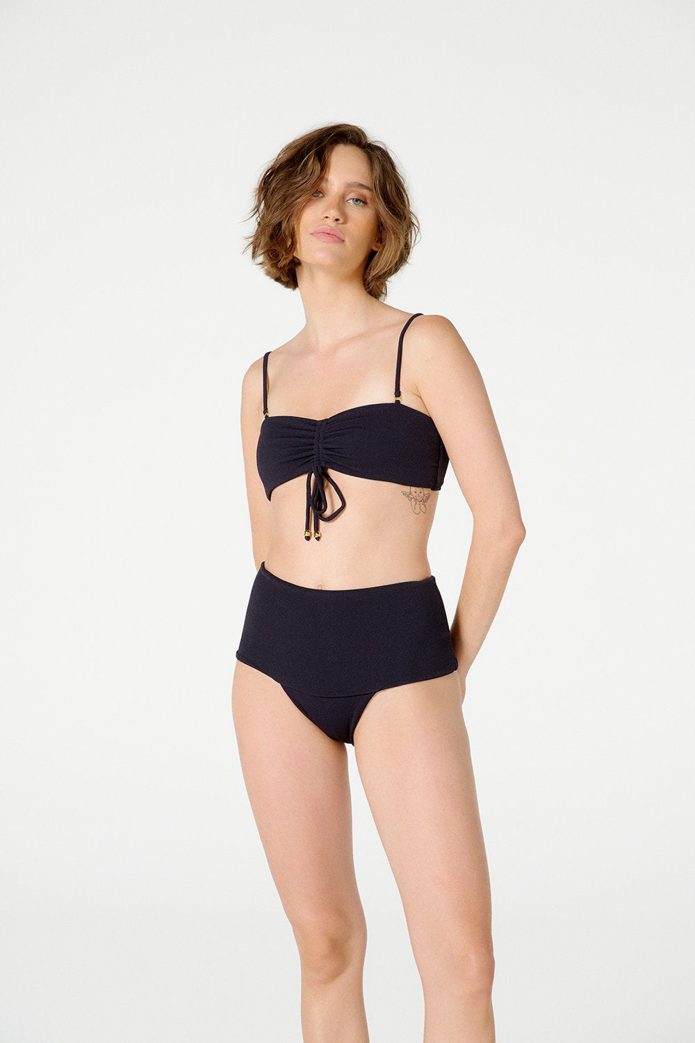 Model Front: Blueman Two Piece Swimwear Gaya Buzios Crispy Preto