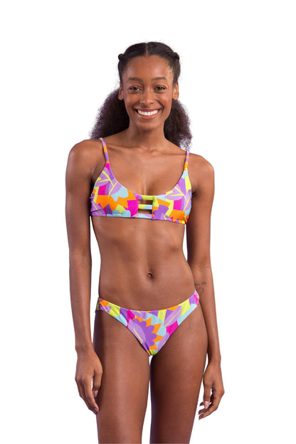 Model Front: Rio De Sol Bikini Bottoms Bottom Dreams Nice