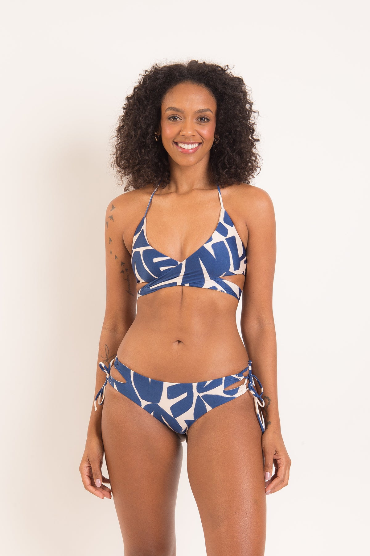 Model Front: Rio De Sol Bikini Bottoms Bottom Pottery Madrid