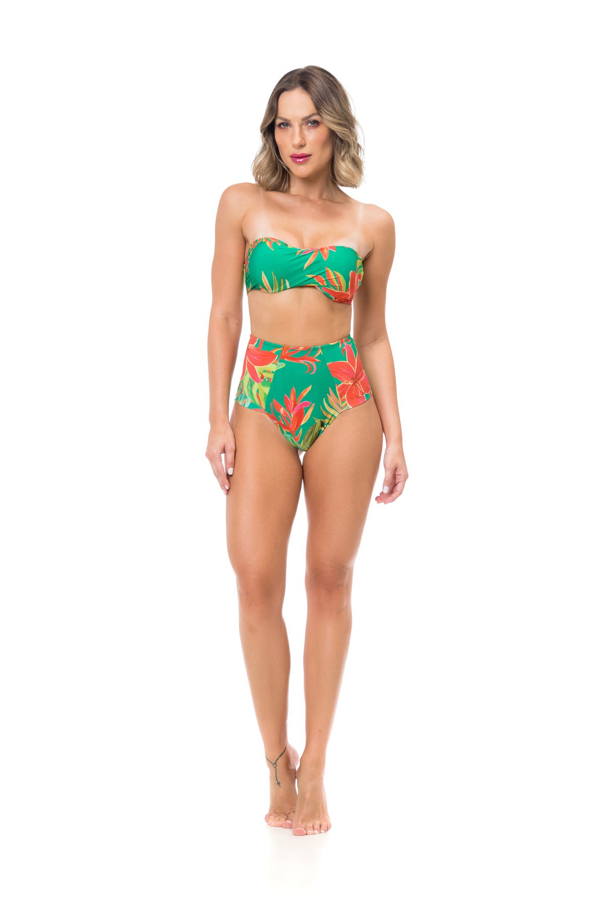 Model Front: La Playa Bikini Bottoms Bottom Tqc Hot Lirio