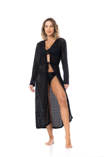 Model Front: La Playa Kaftans And Kimonos Saida Longa Renda Preto