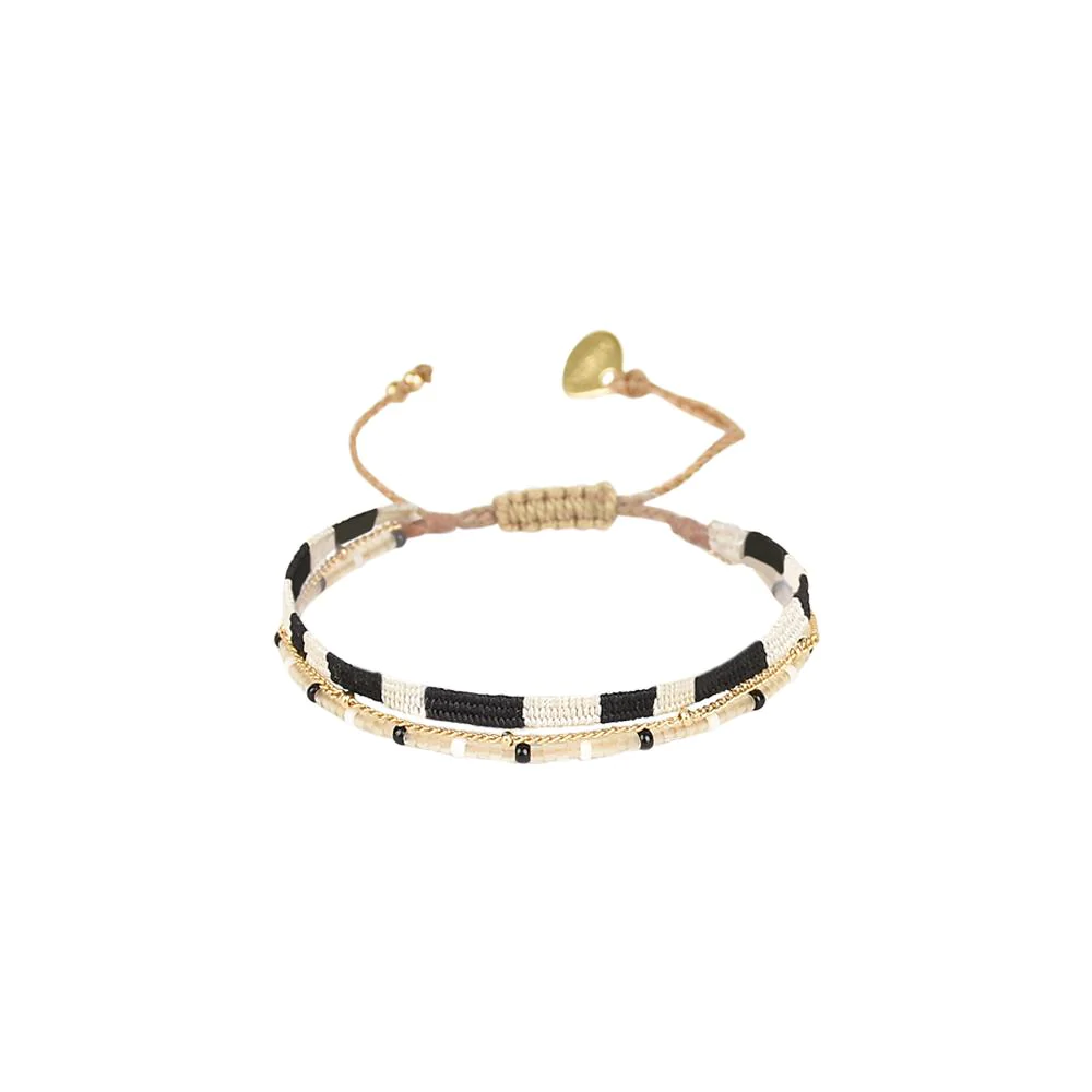Model Front: Mishky Bracelets Afrika Maya-Be-S-10485