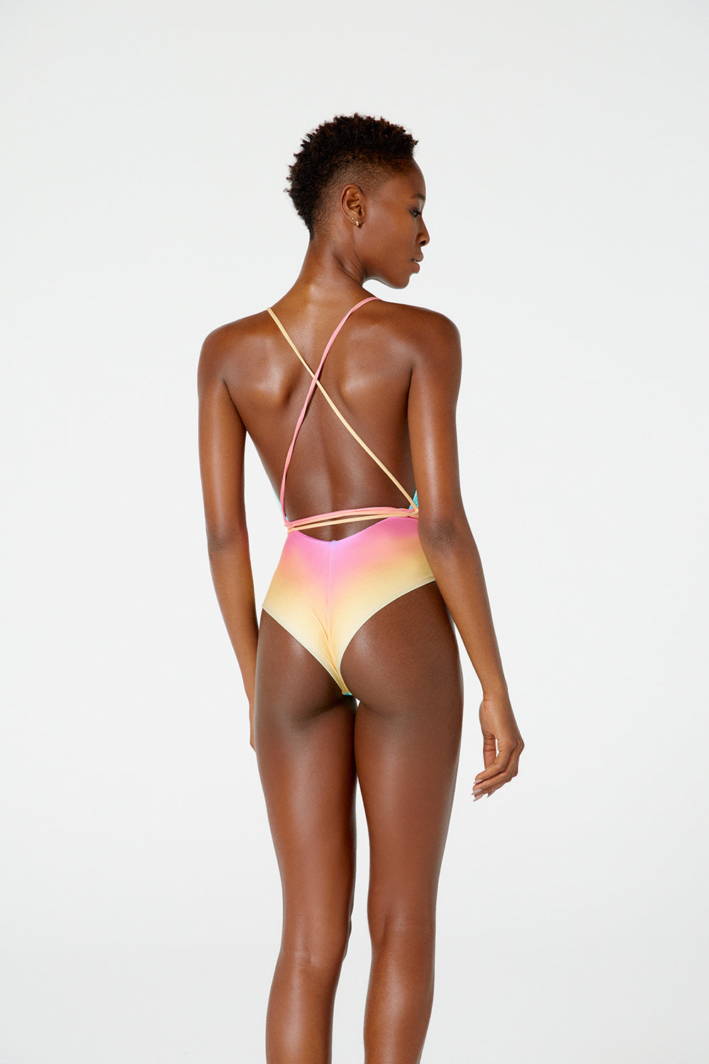Model Back: Blueman One Piece Swimsuits Maio Natasha Degrade Mentos