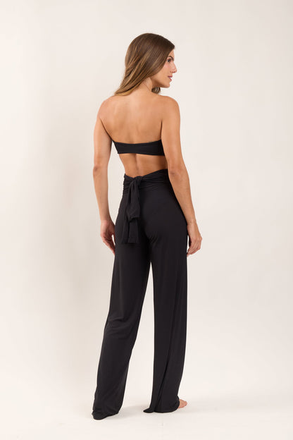 Model Back: Rio De Sol Pants Black Pants Knot