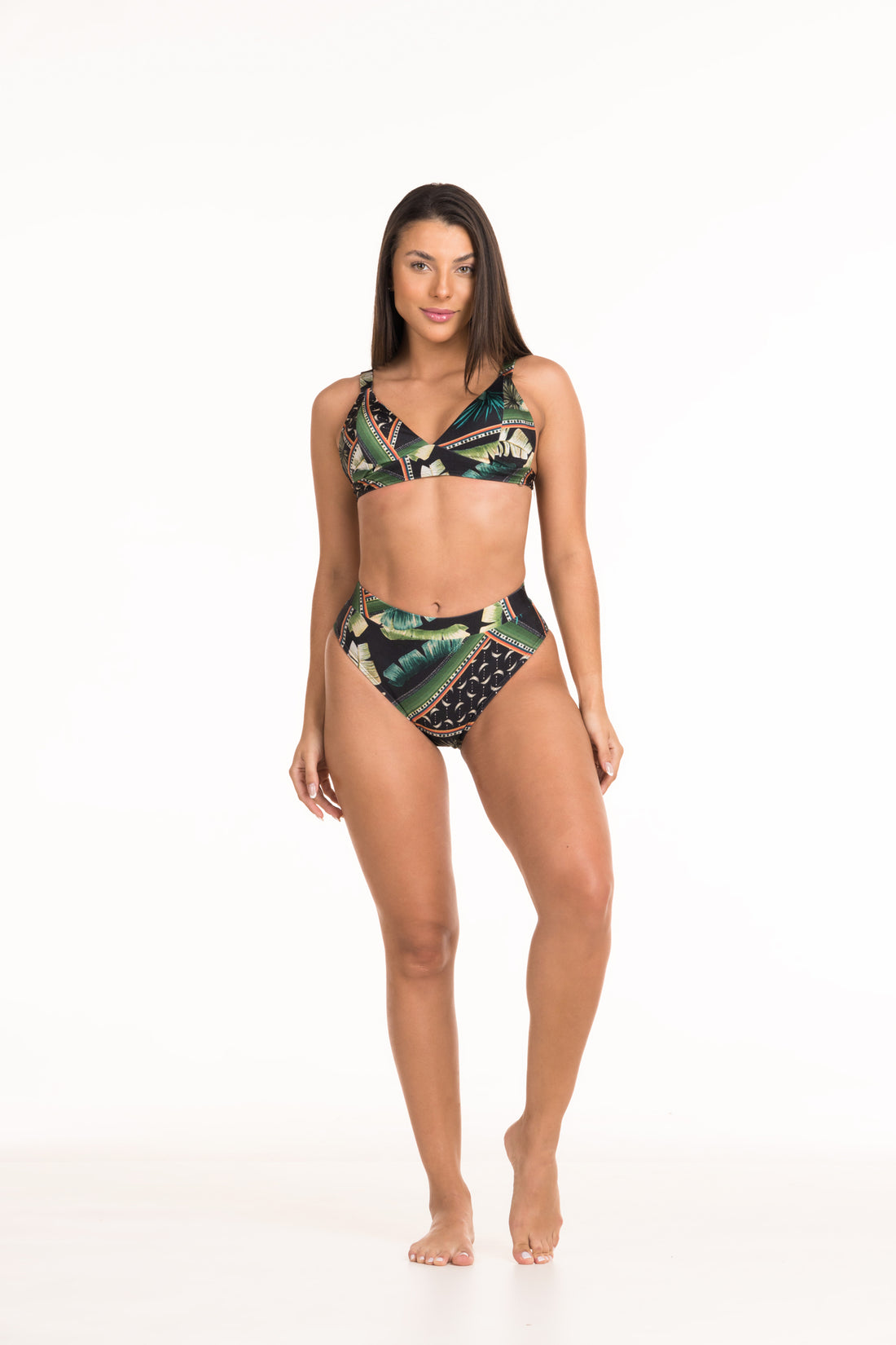 Model Front: La Playa Two Piece Swimwear Hot Cavada Nomade