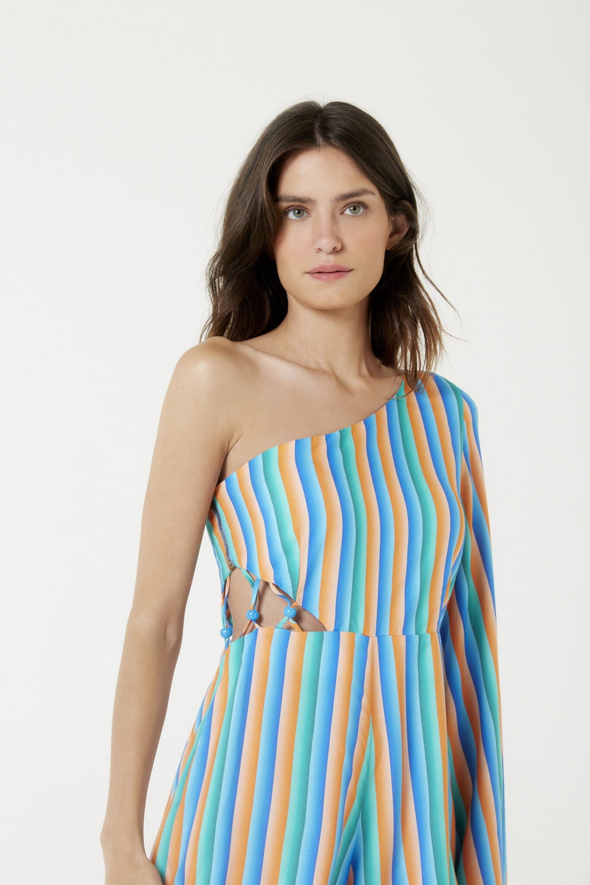 Image 03: Blueman Playsuits / Rompers Macaquinho Detalhe Lateral Sistere