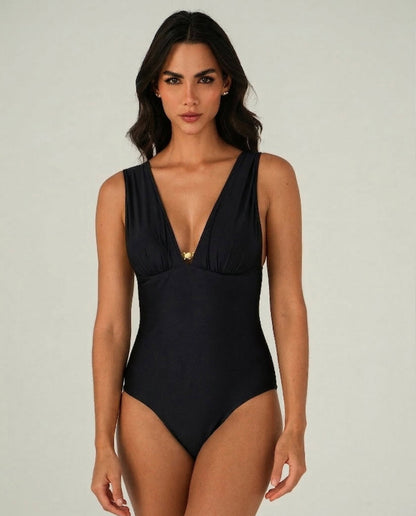 Model Front: Lua Morena One Piece Swimsuits Maio Preto Compressao