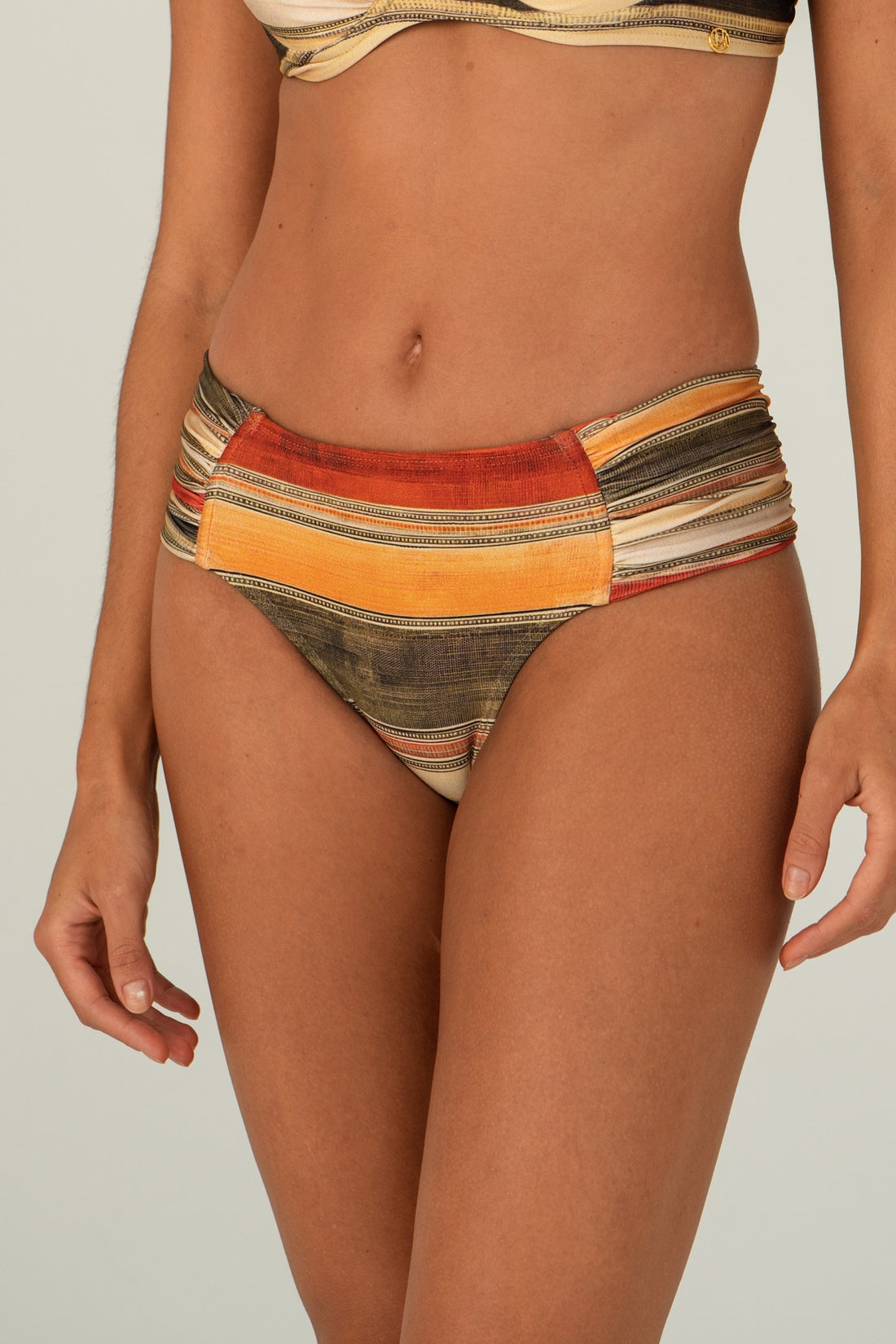 Gallery: Lua Morena Bikini Bottoms Bottom Tramas-Do-Cerrado Drapeada