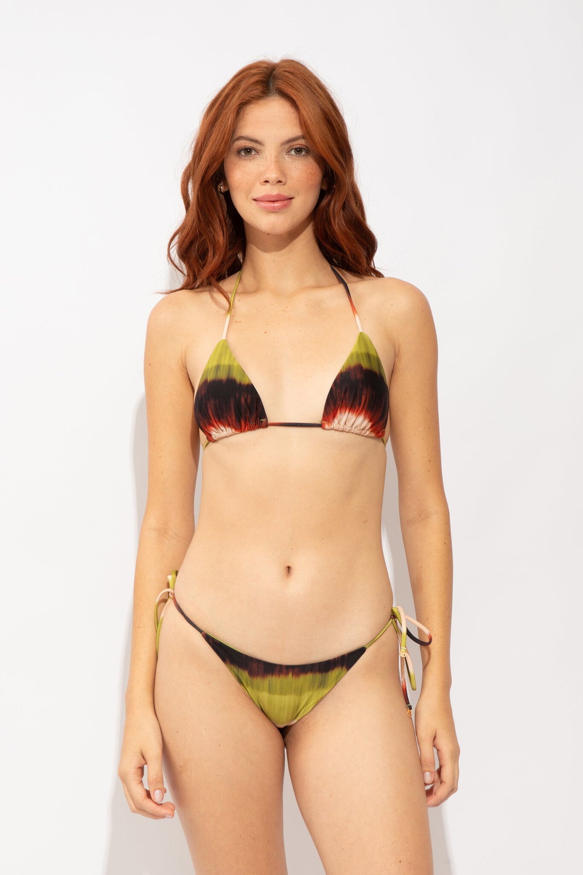Model Front: Rio De Sol Bikini Bottoms Bottom Vibe-Terra Lacinho