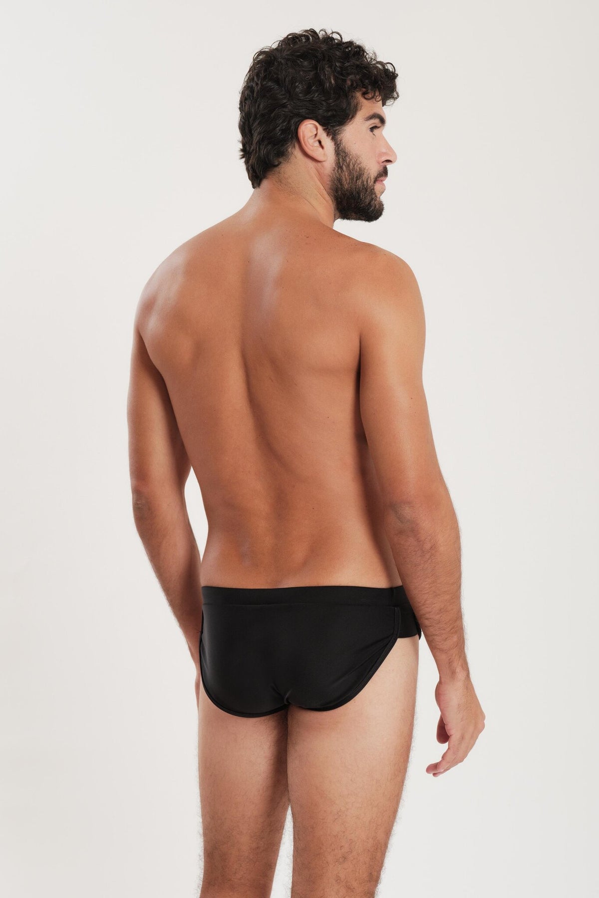Model Back: Blueman Swim Trunks Sunga Miami Liso Preto