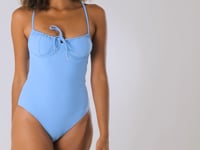 Video: Rio De Sol One Piece Swimsuits Dots-Sky Julia
